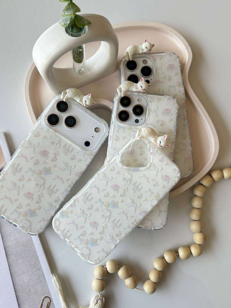 قاب گربه فیگور آیفون