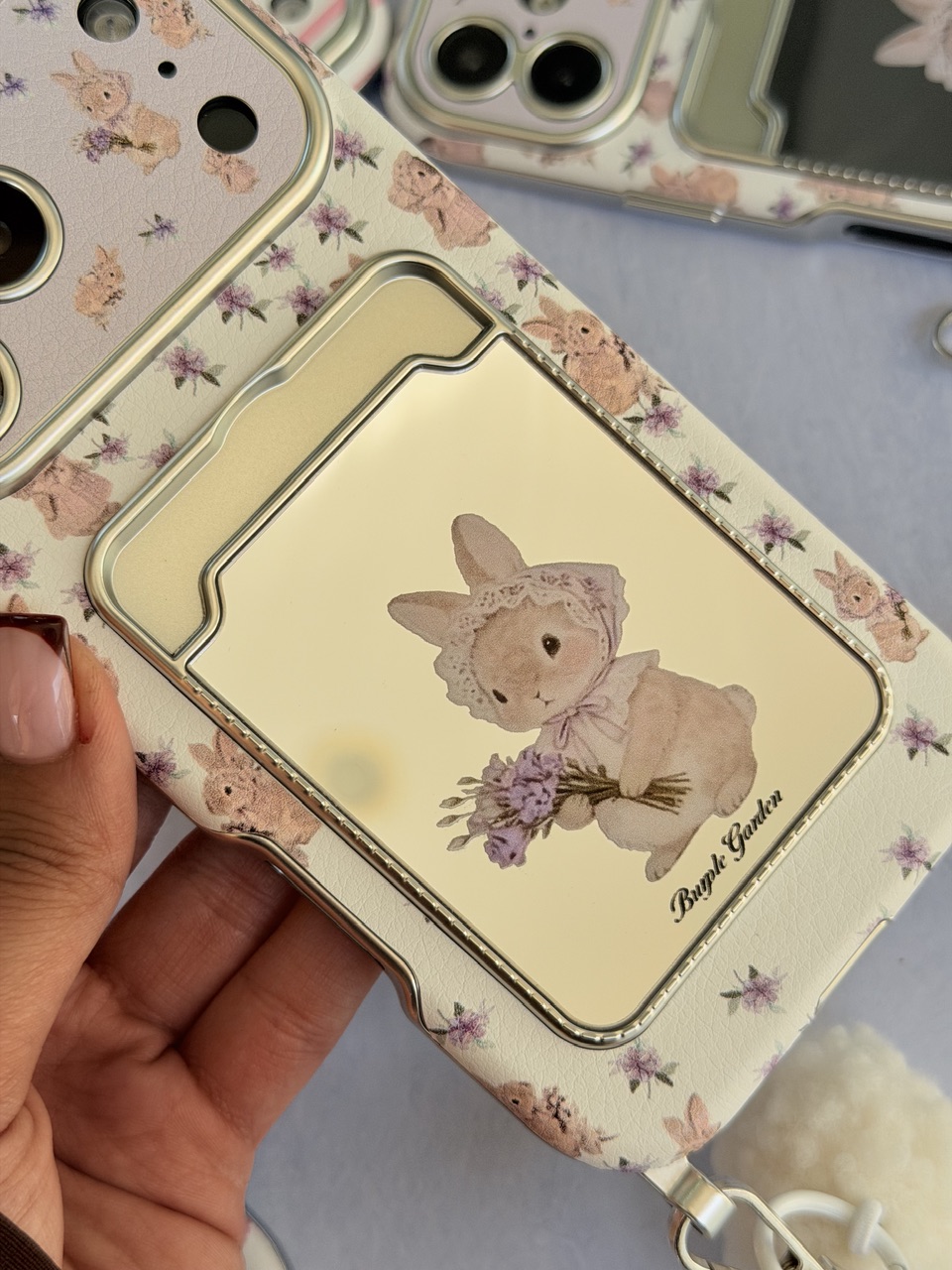 قاب خرگوش 🐇 جاکارتی آینه ای با آویز