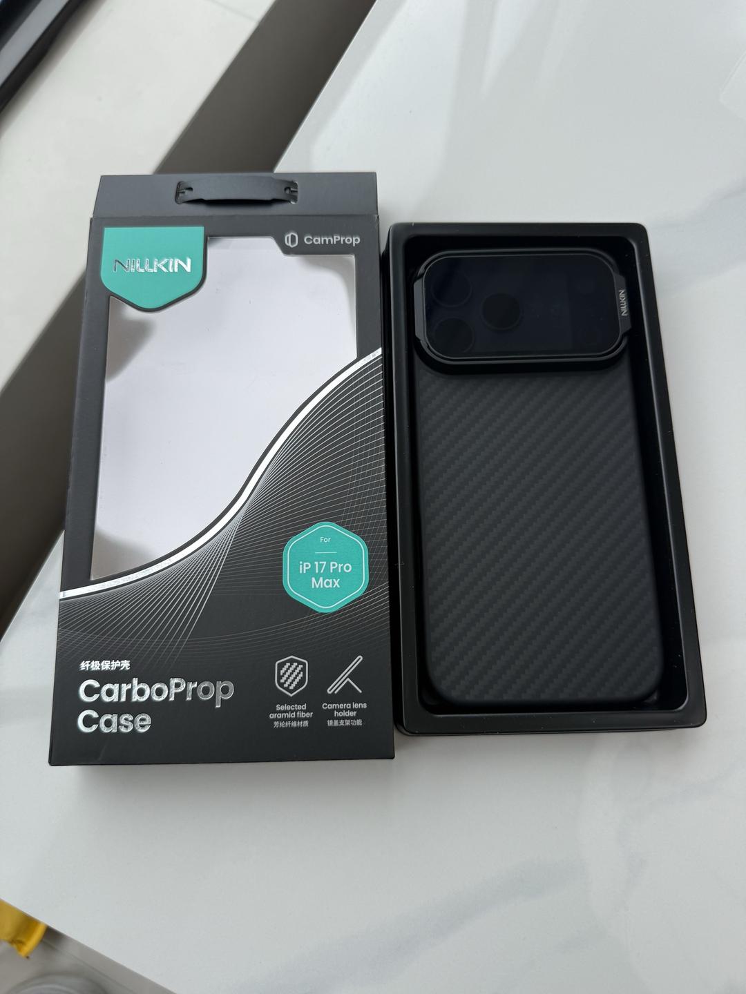 قاب NILLKIN CarboProp Case