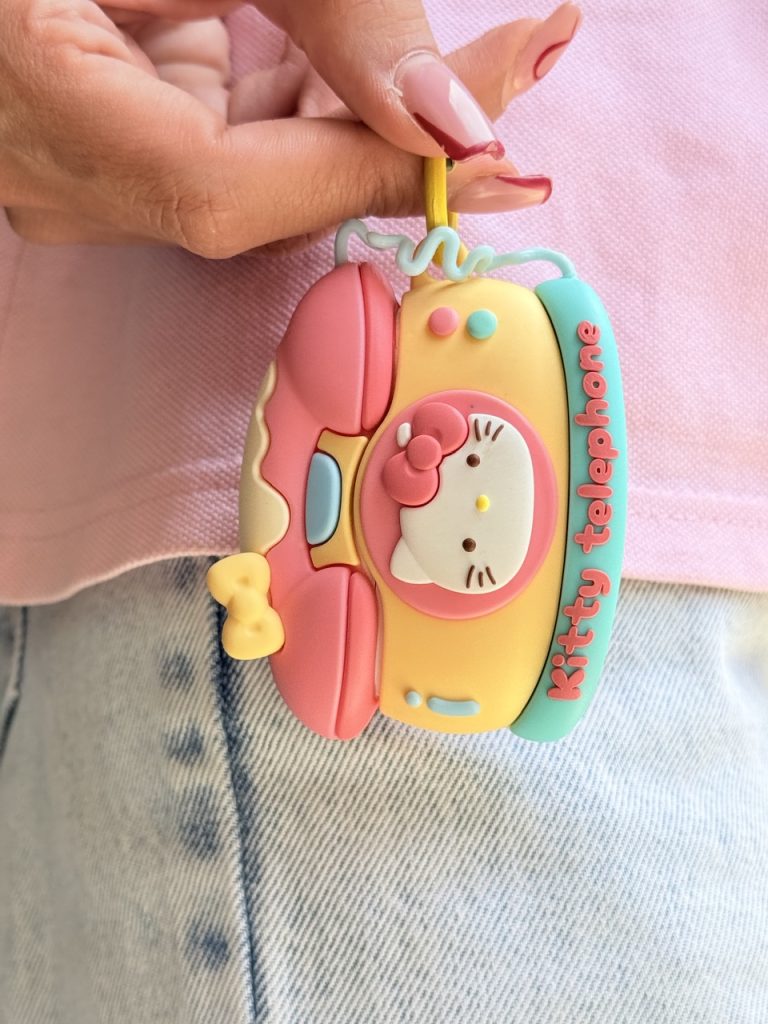 کاور ایرپاد سیلیکونی Kitty Telephone