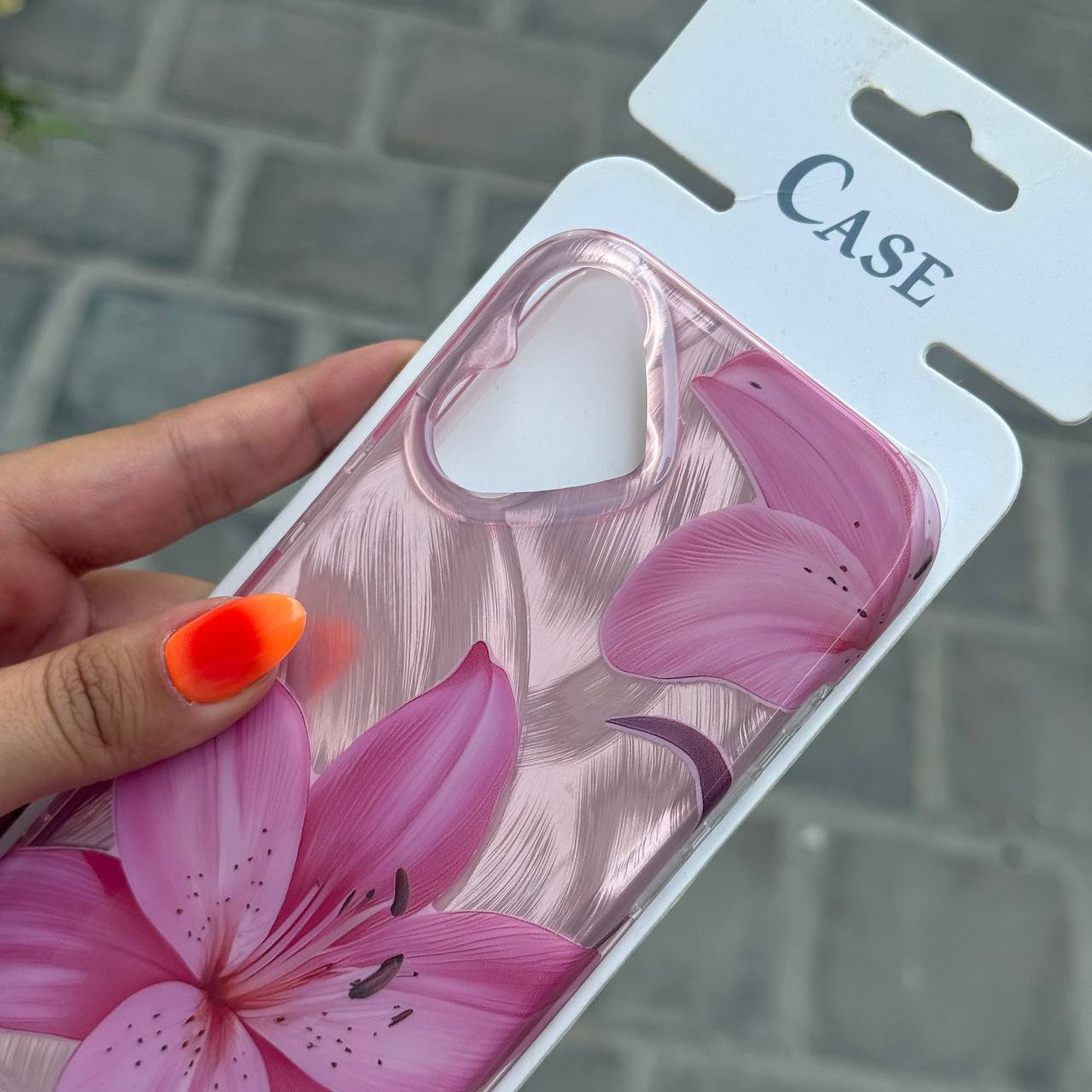 قاب آیفون Lily Pink