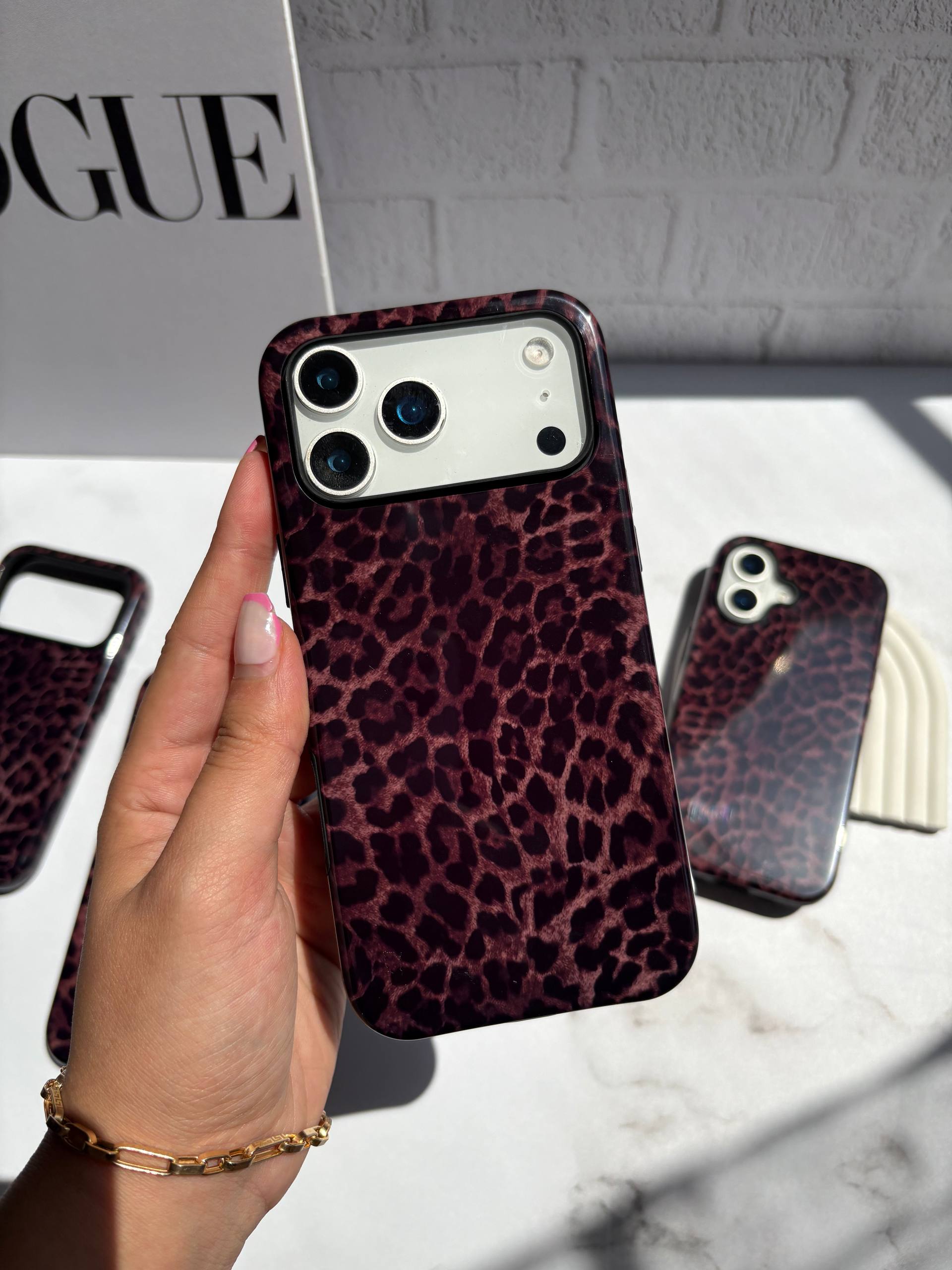 قاب آیفون پلنگی قهوه ایی سوخته