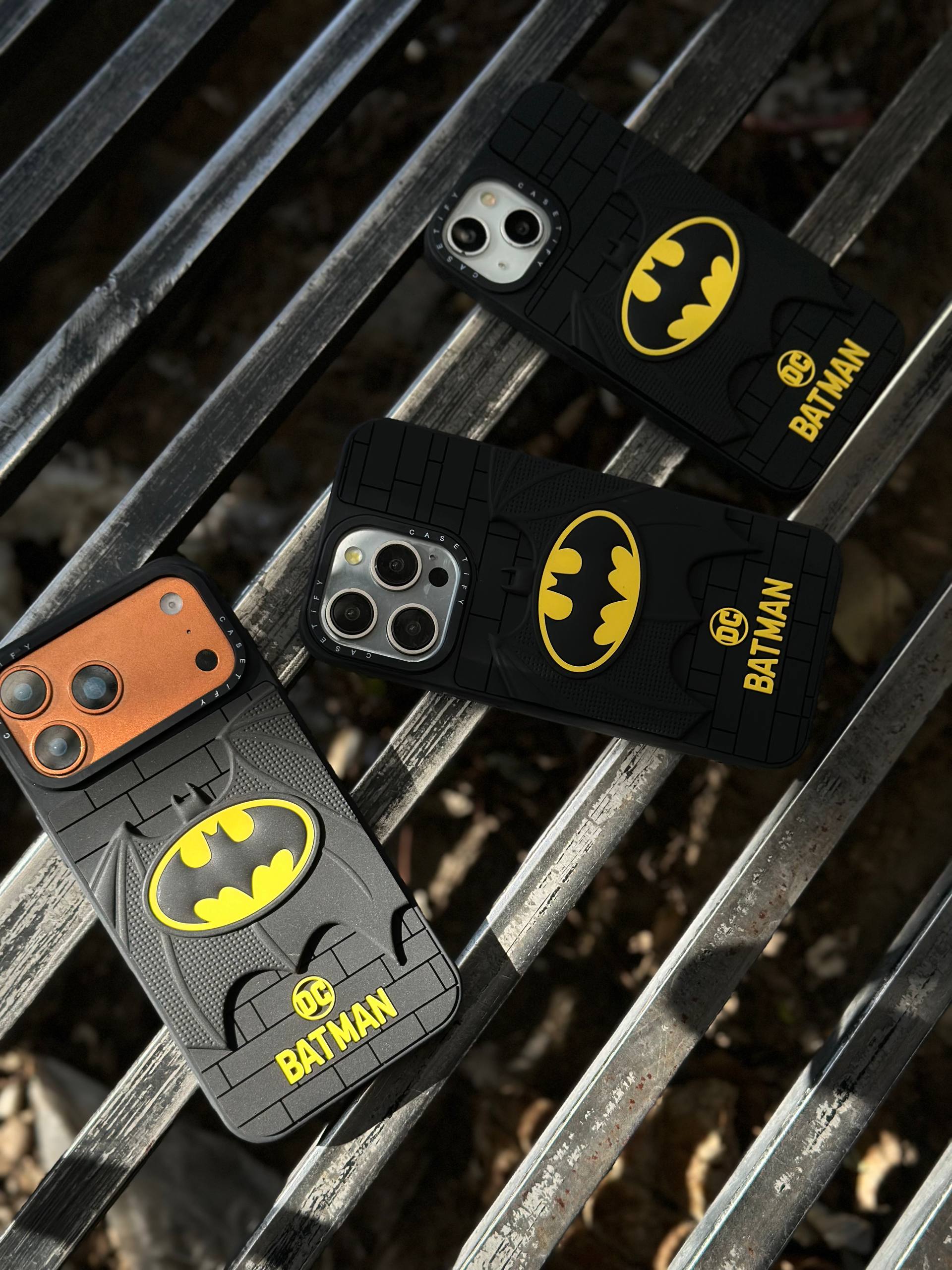 قاب آیفون بتمن DC برجسته