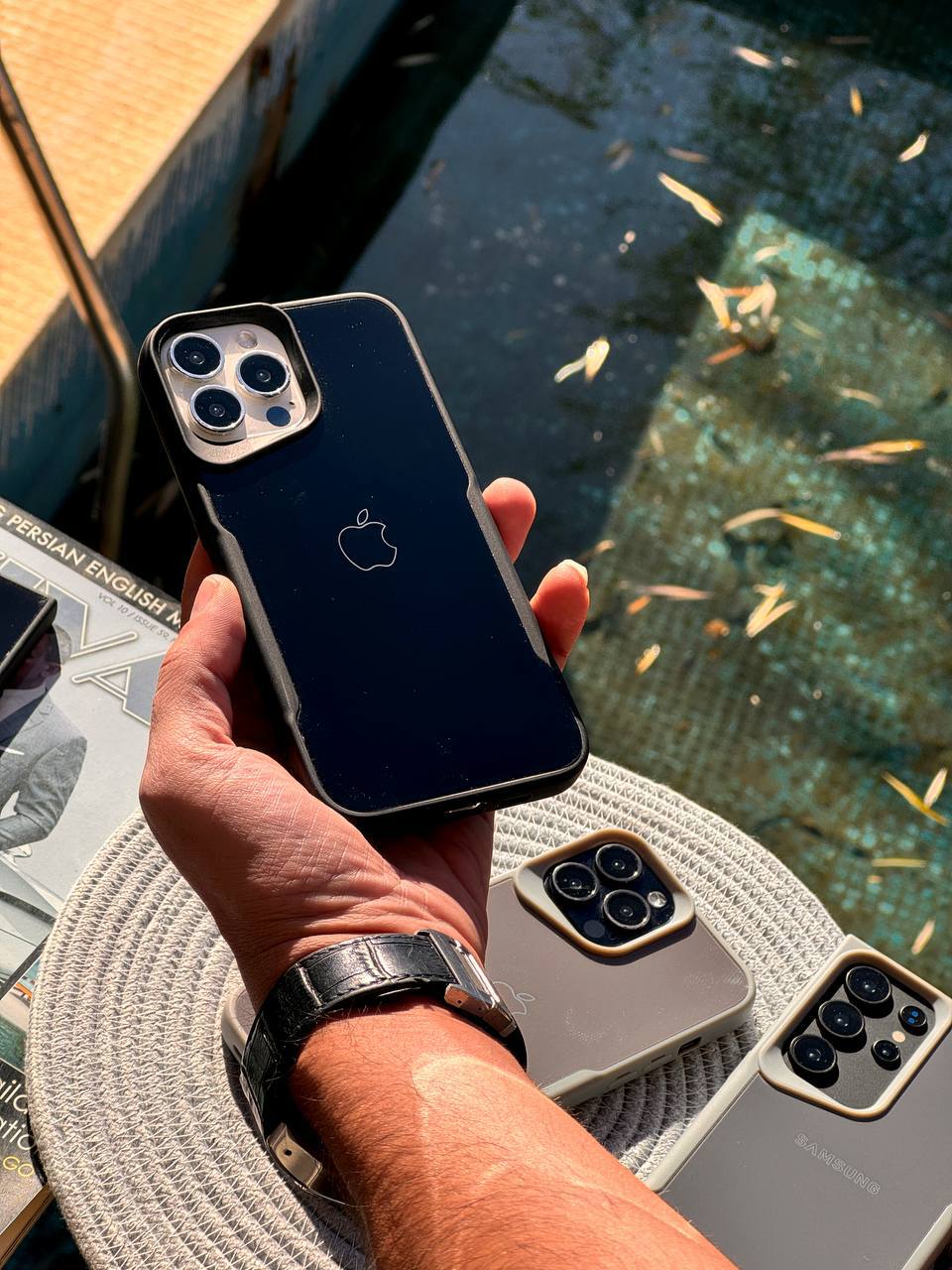 اپل گلوسی کیس
