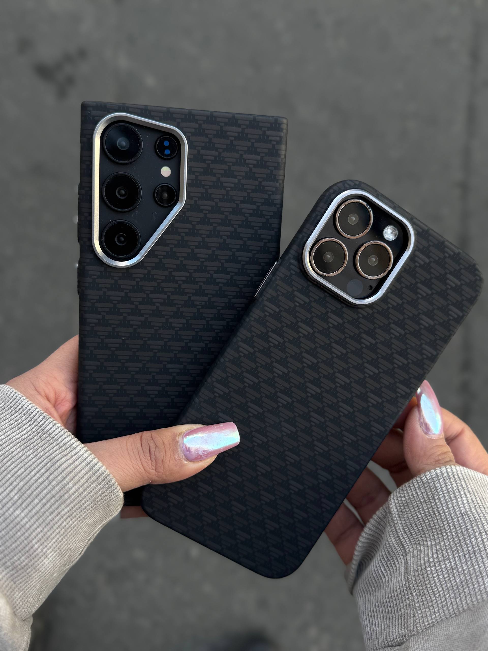 قاب کربن Carbon Black Texture آیفون