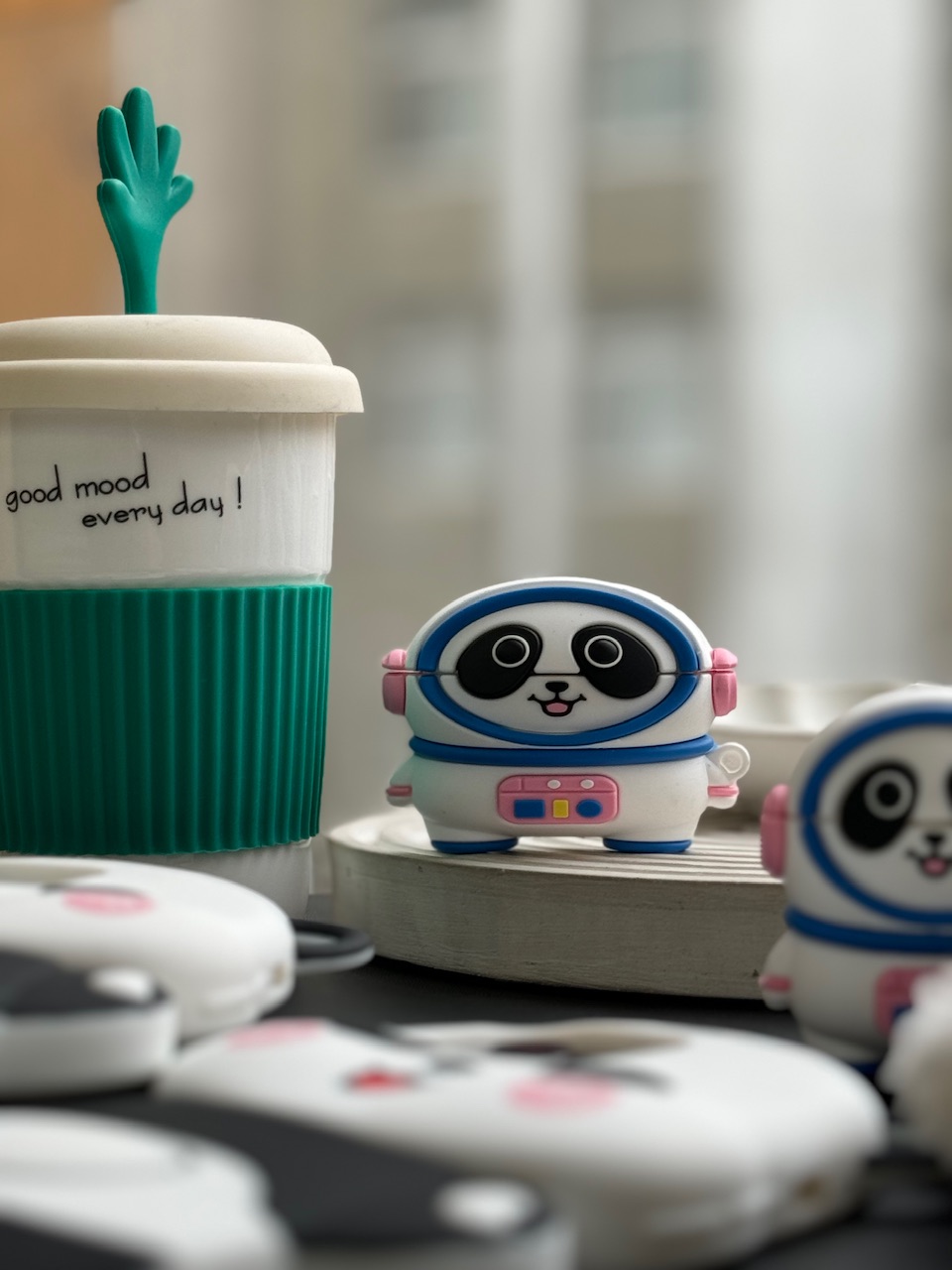 کاور ایرپاد Space Panda