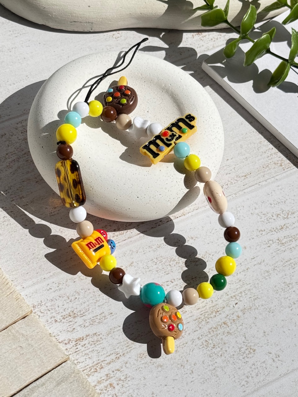 آویز M&M’s