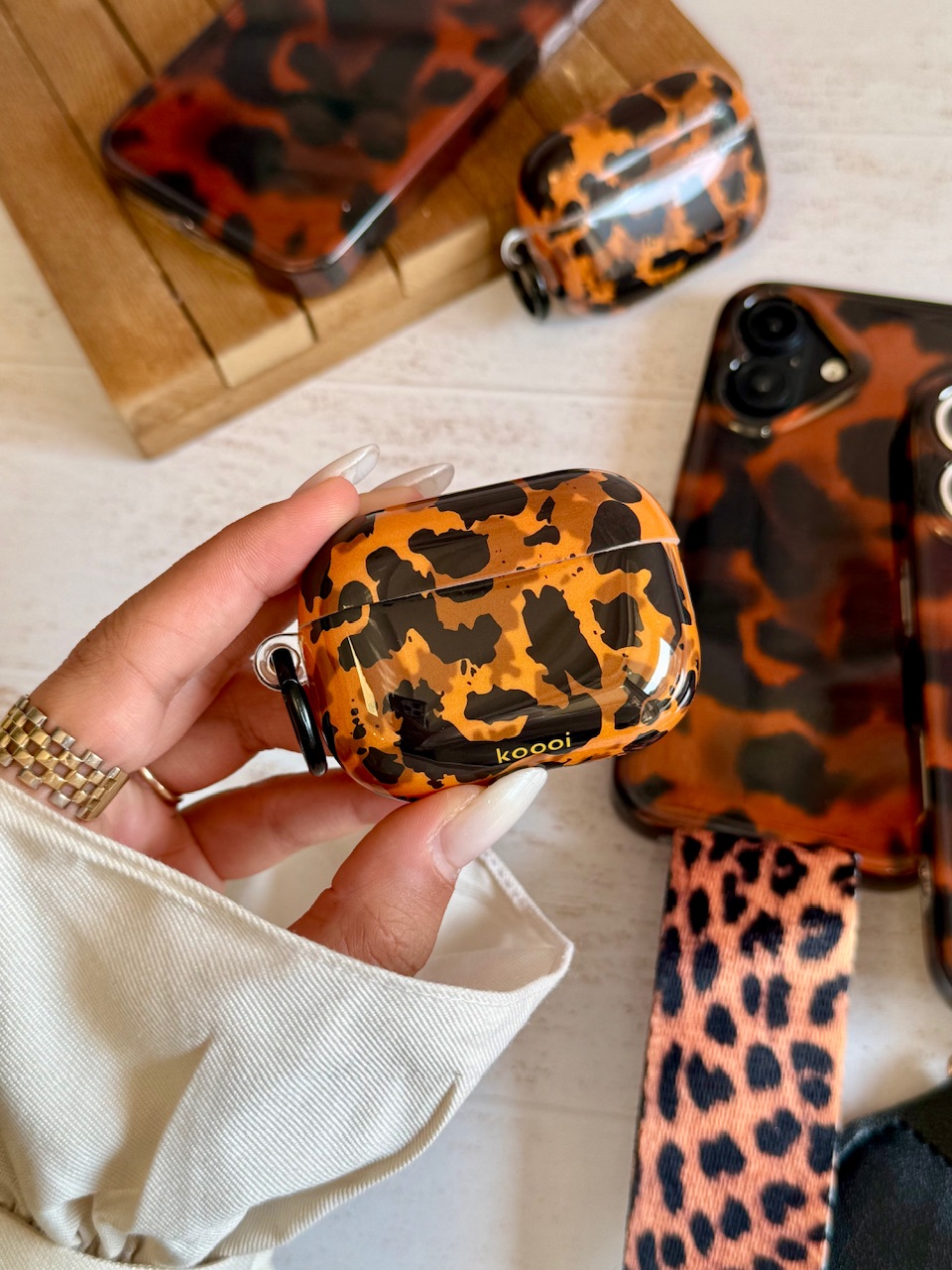 ایرپاد ست قاب Leopard Flame