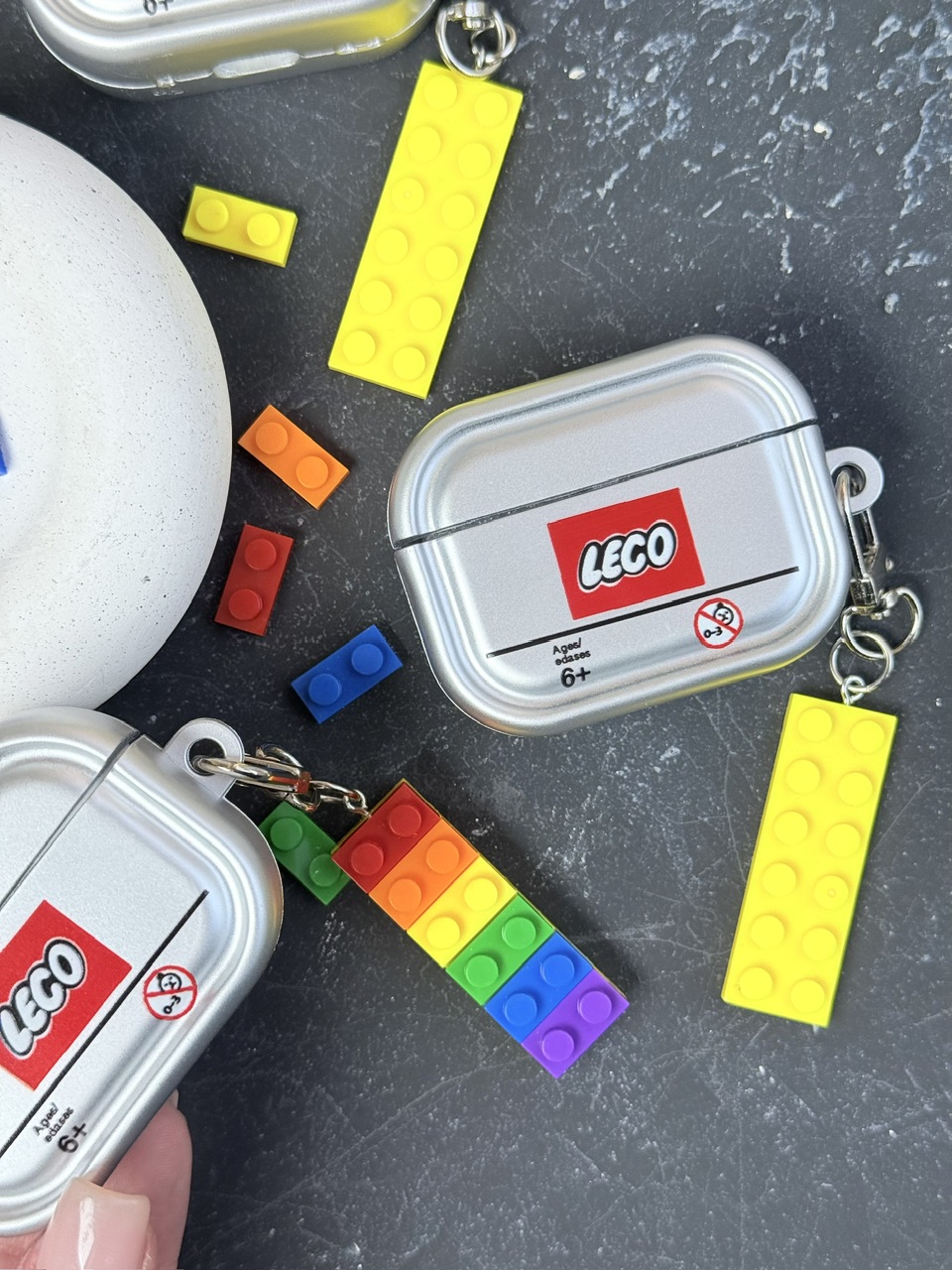 ایرپاد LEGO با آویز