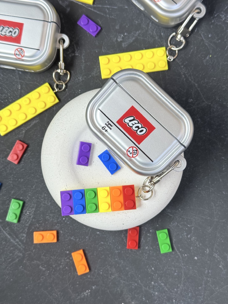 ایرپاد LEGO با آویز