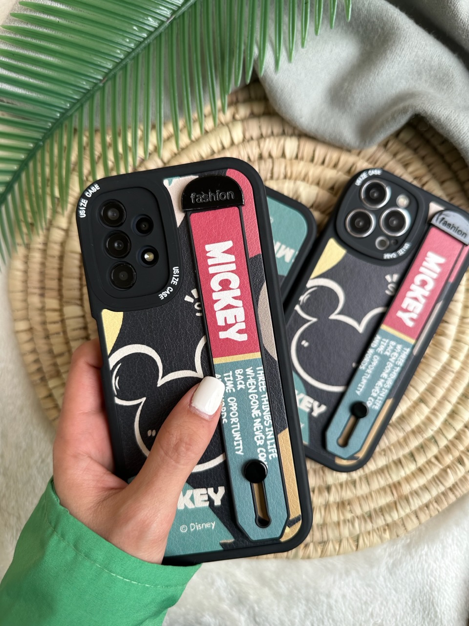قاب Colorful Mickey Mouse