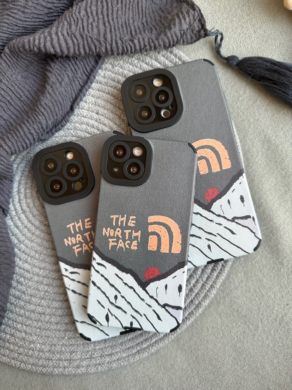قاب نقاشی The North Face
