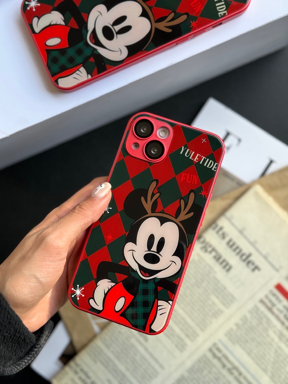 قاب Mickey’s Once Upon a Christmas