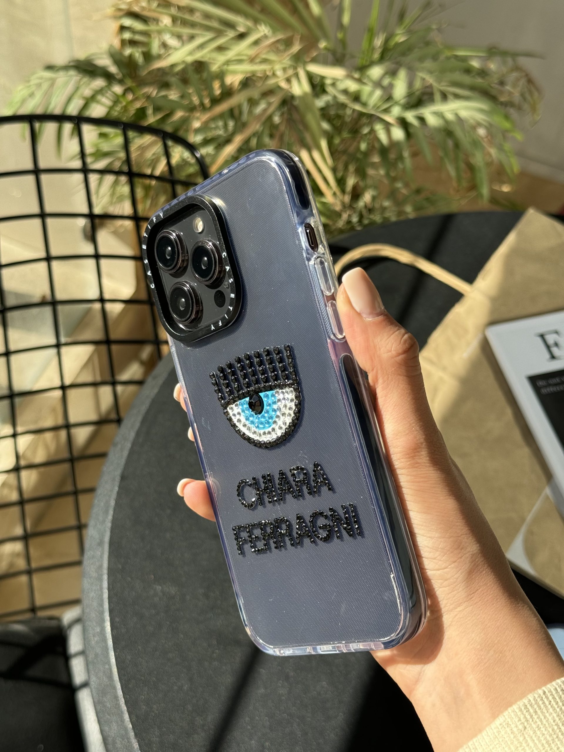 قاب نگین دار کیارا فرانی