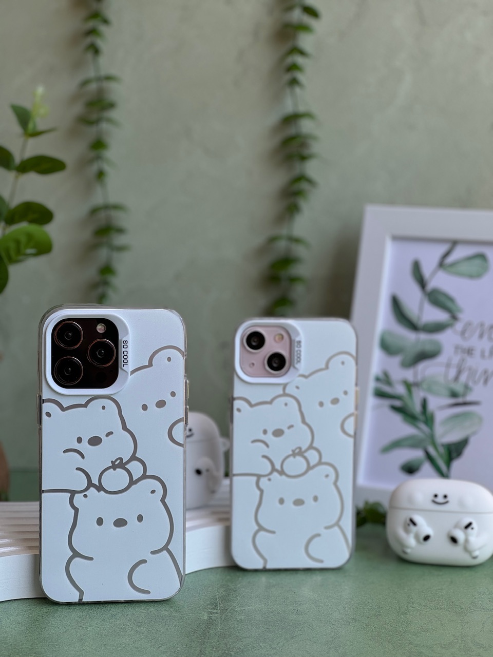 قاب خرس های سفید SoCool