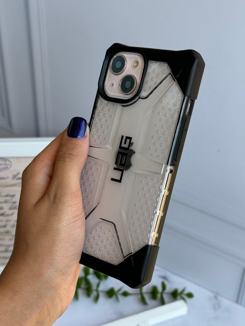 قاب UAG PLASMA