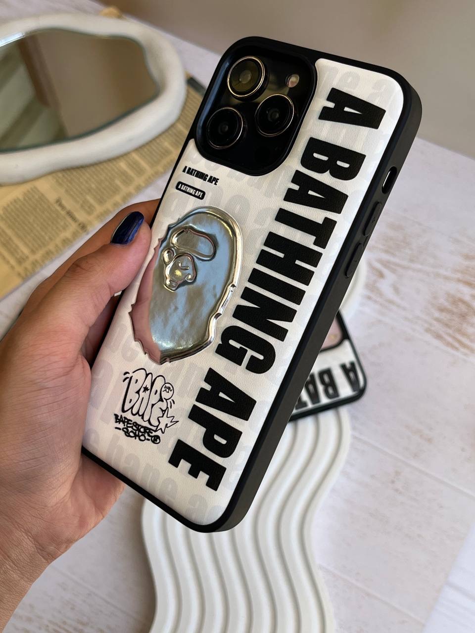 قاب A BATHING APE