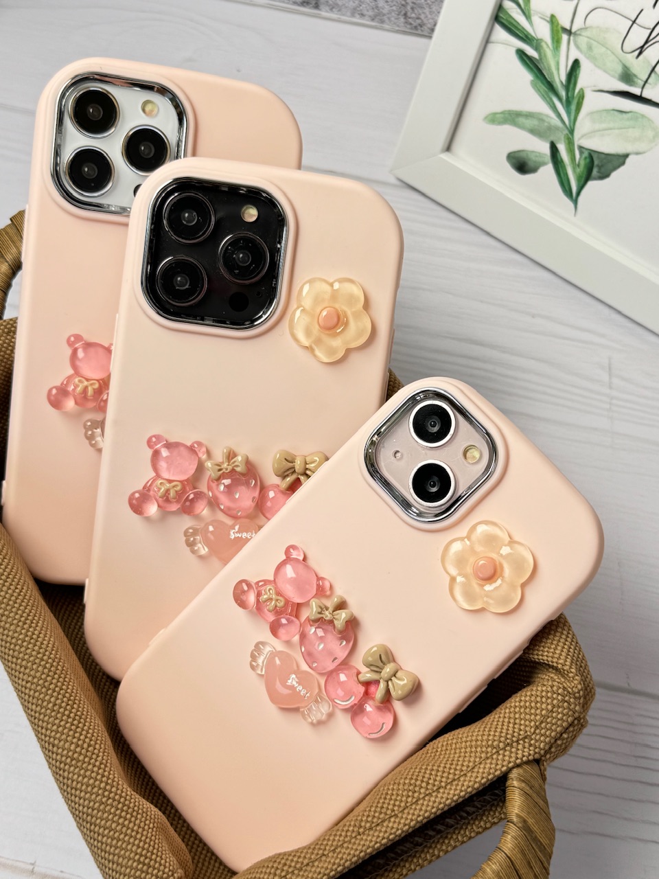 قاب Sweet عروسک شیشه ای صورتی