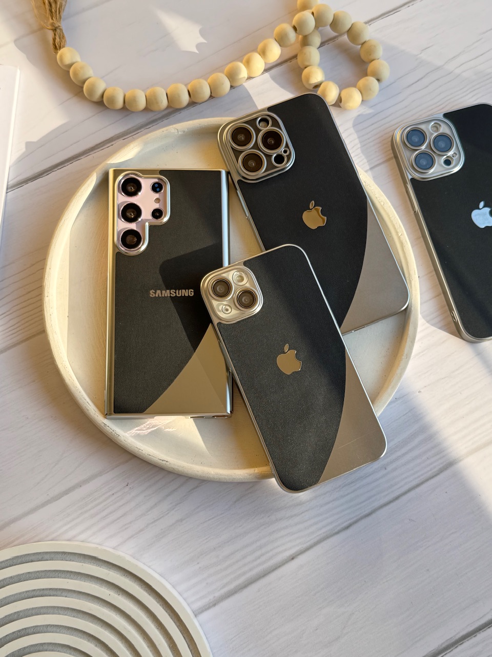 قاب متالیکا آیفون