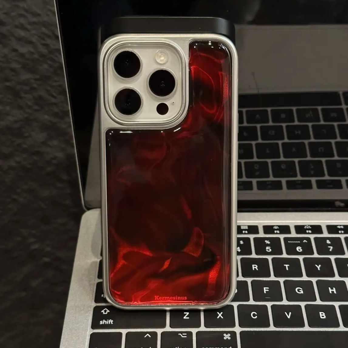 قاب Red Wine