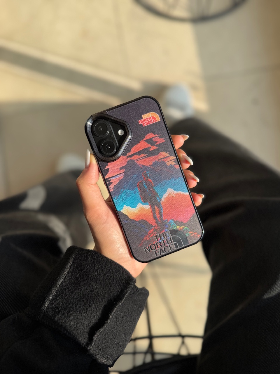 قاب Pixelate The North Face
