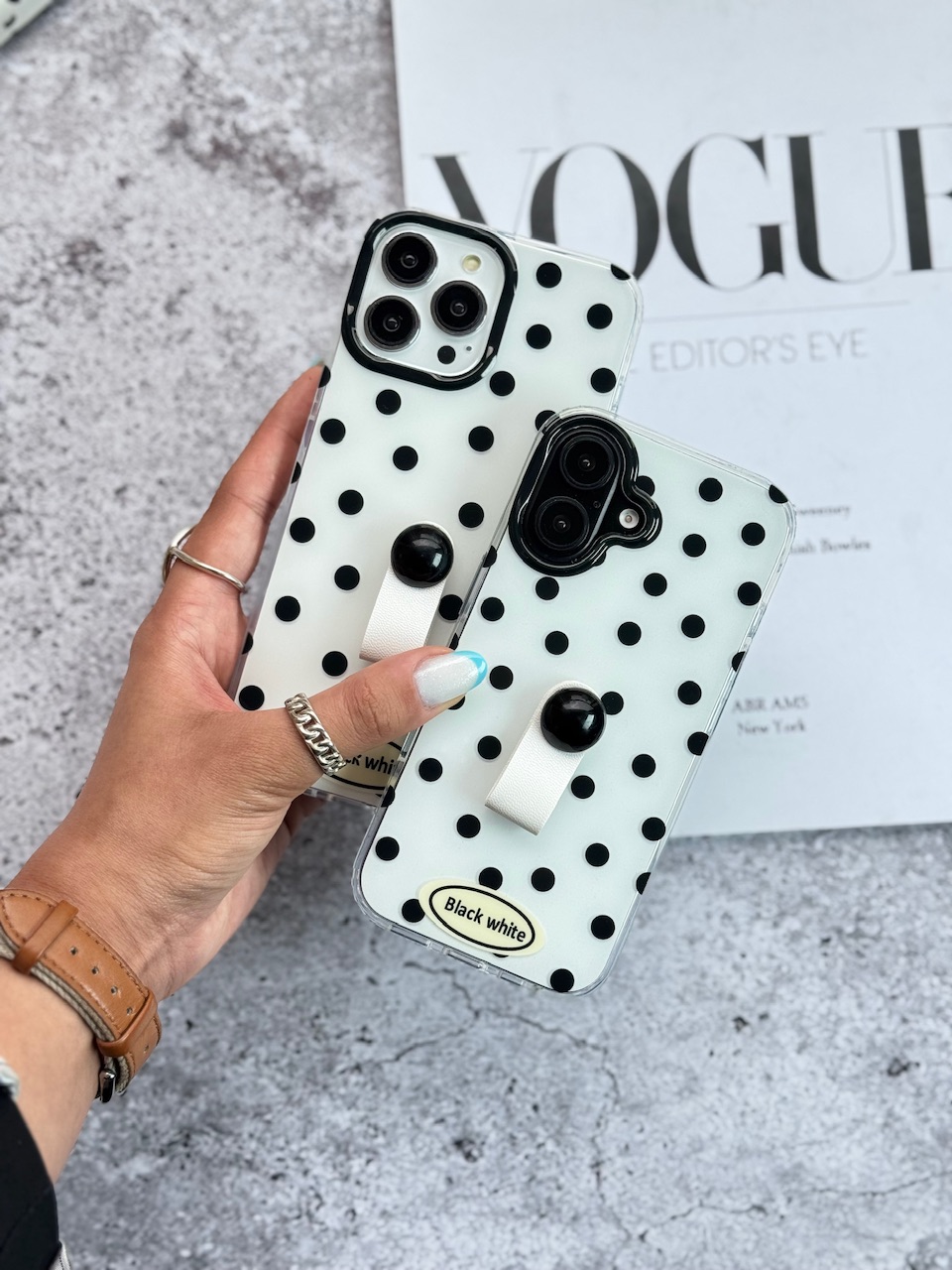قاب Black & White DOT