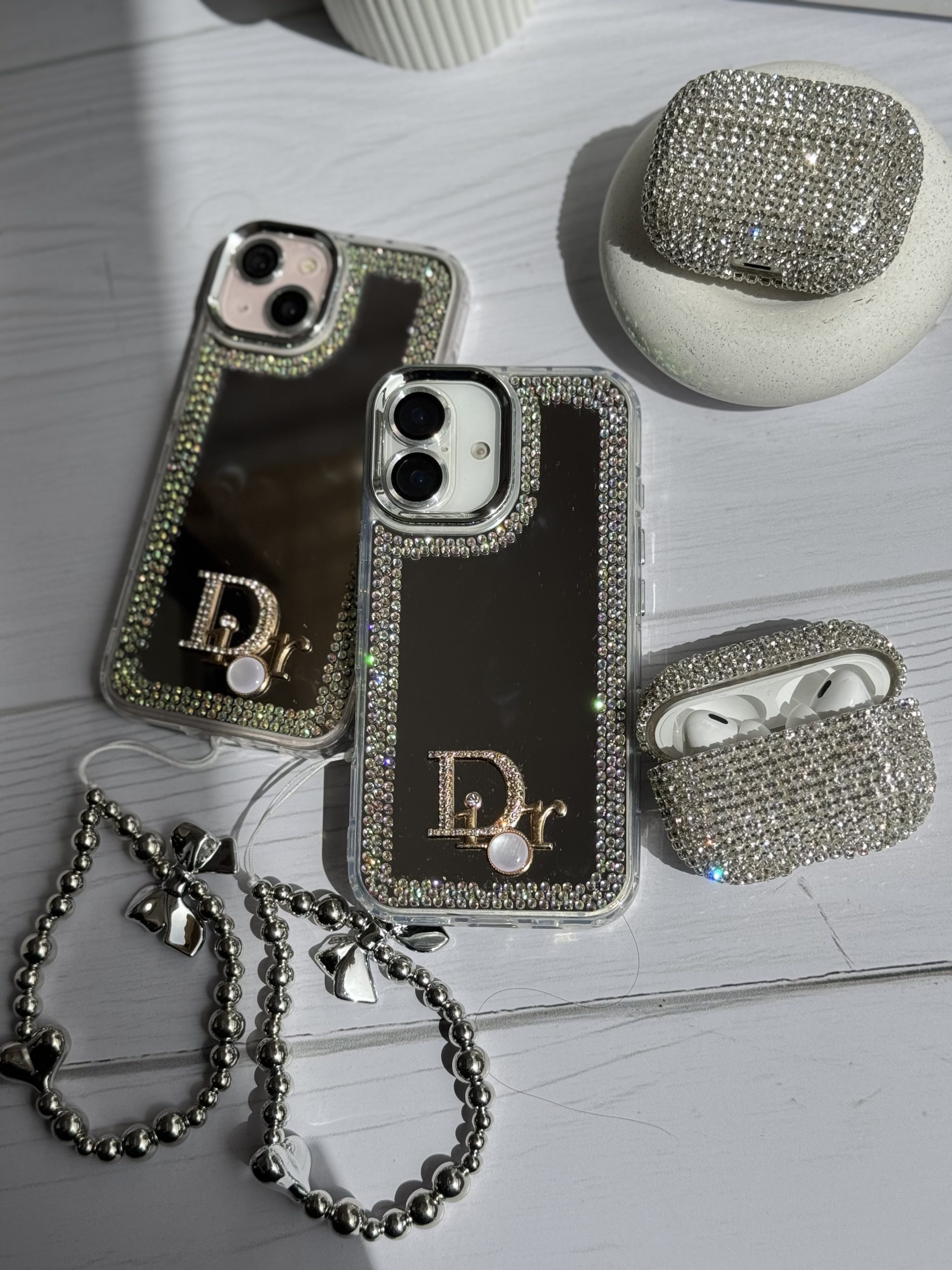 قاب Dior آینه ای دور نگین با آویز قلبی پاپیونی