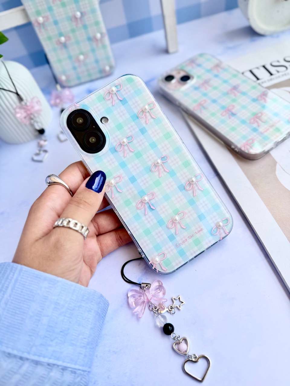 قاب Pink Seoul با آویز