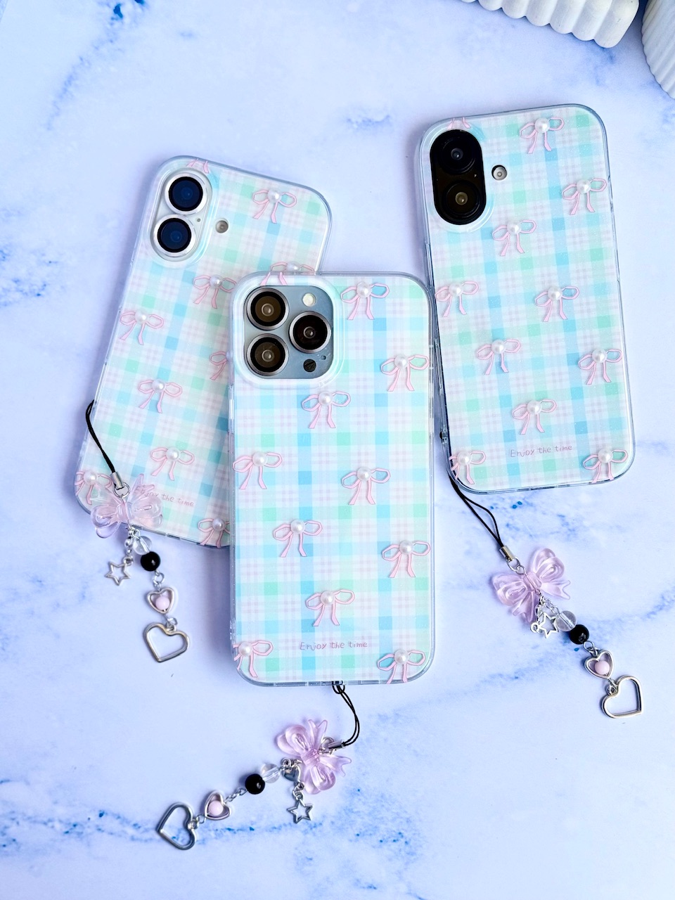 قاب Pink Seoul با آویز