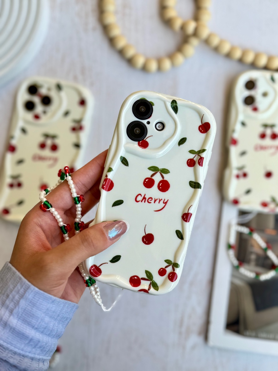 قاب Cherry با آویز آیفون ، سامسونگ ، شیائومی