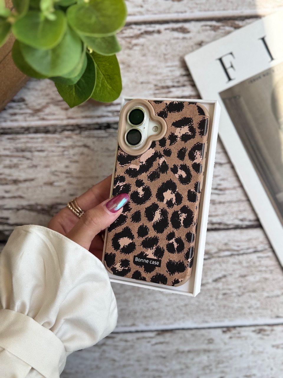 قاب پلنگی قهوه ای Bonne Case آیفون