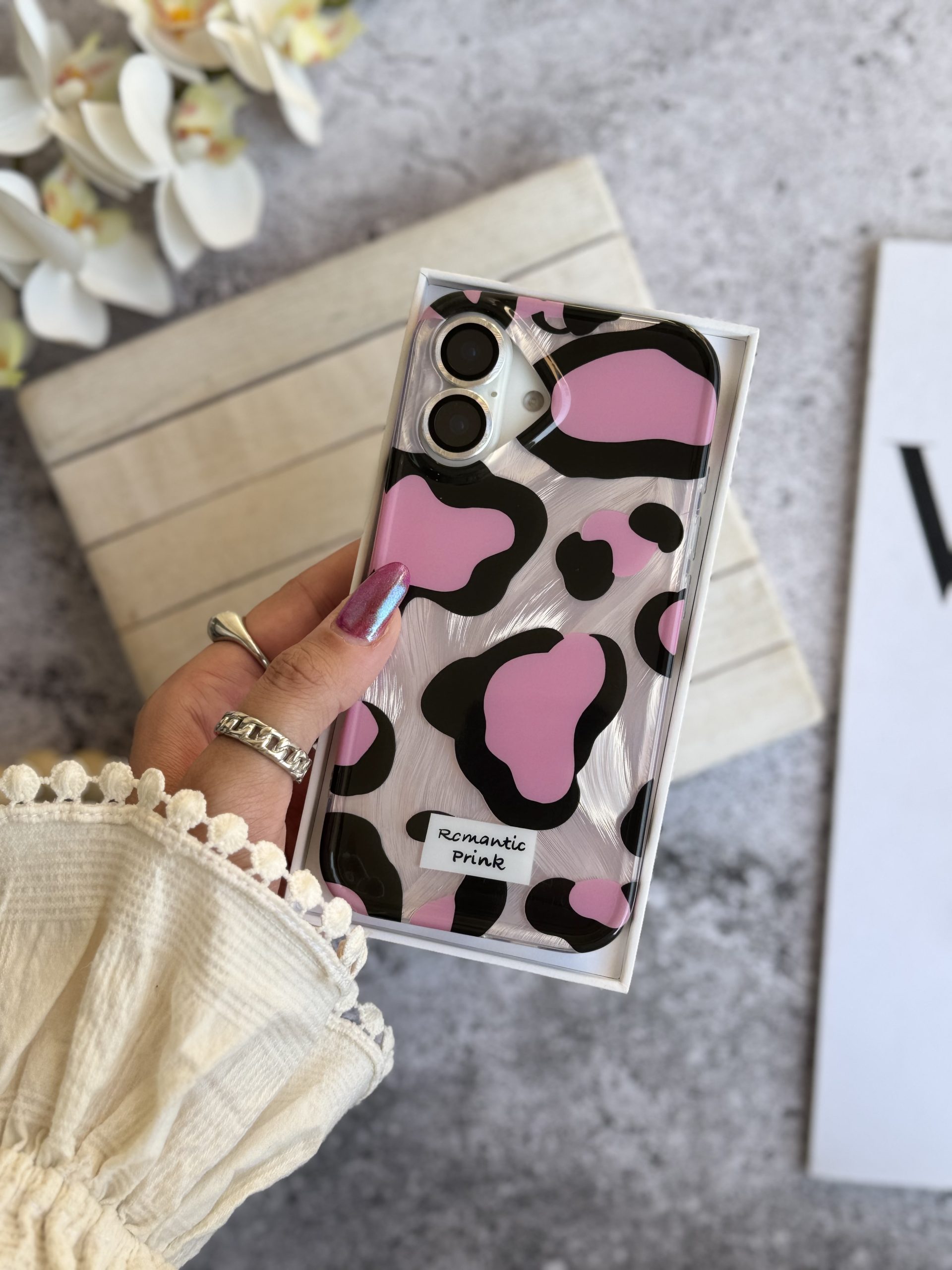 قاب پلنگی Romantic Pink آیفونی