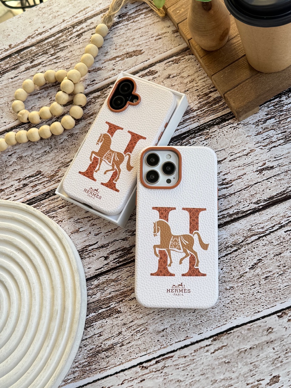 قاب Hermès Paris
