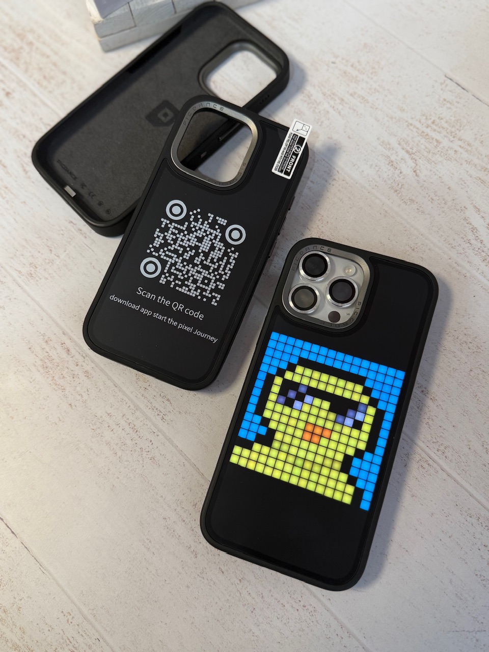 قاب P One by Picdance