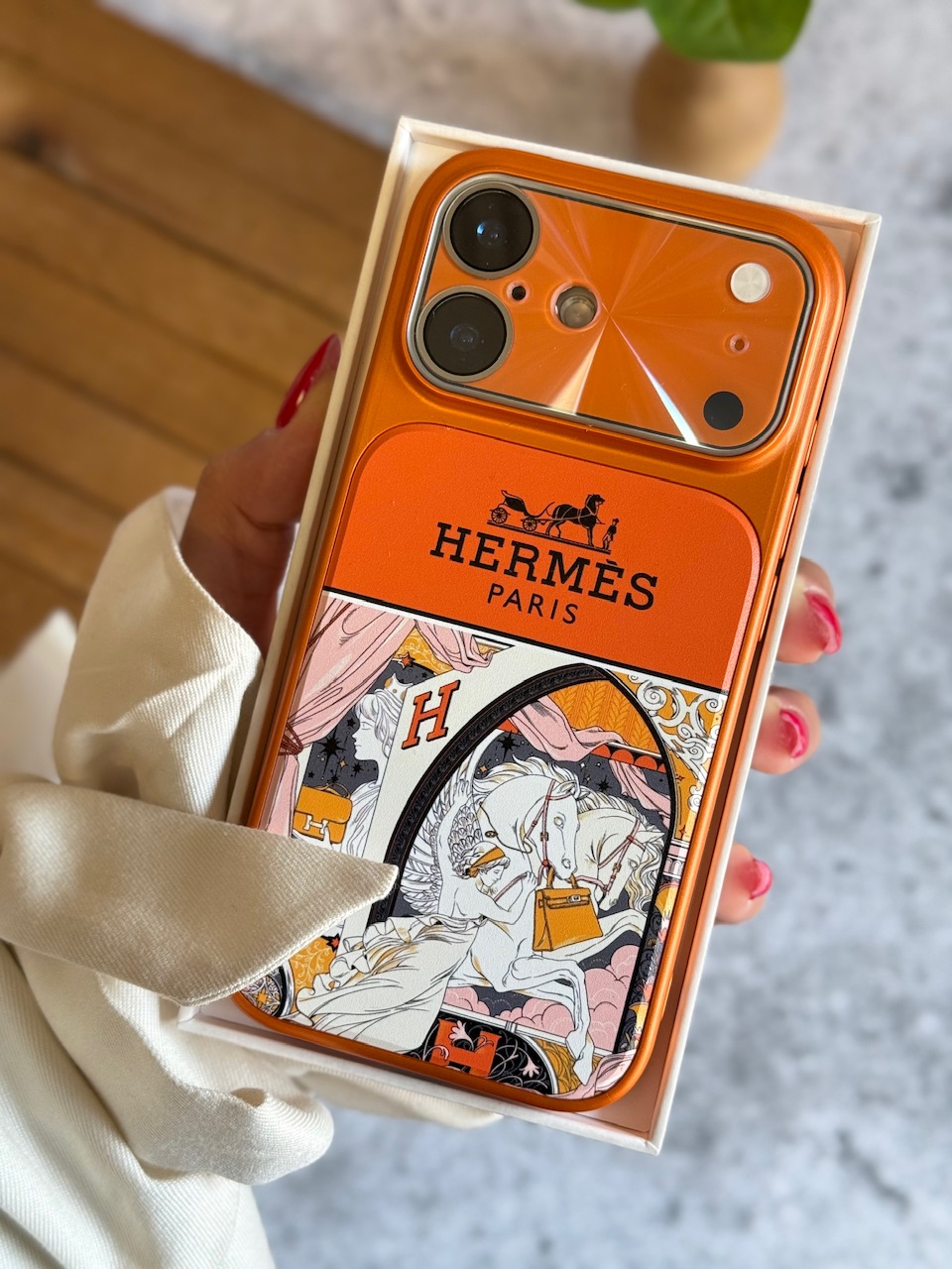 قاب HERMES LENS