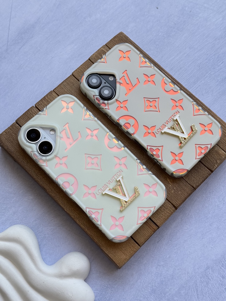 قاب Louis Vuitton هولوگرامی آیفون