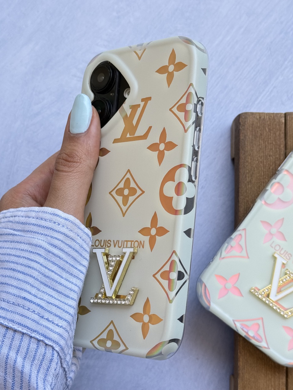 قاب Louis Vuitton هولوگرامی آیفون