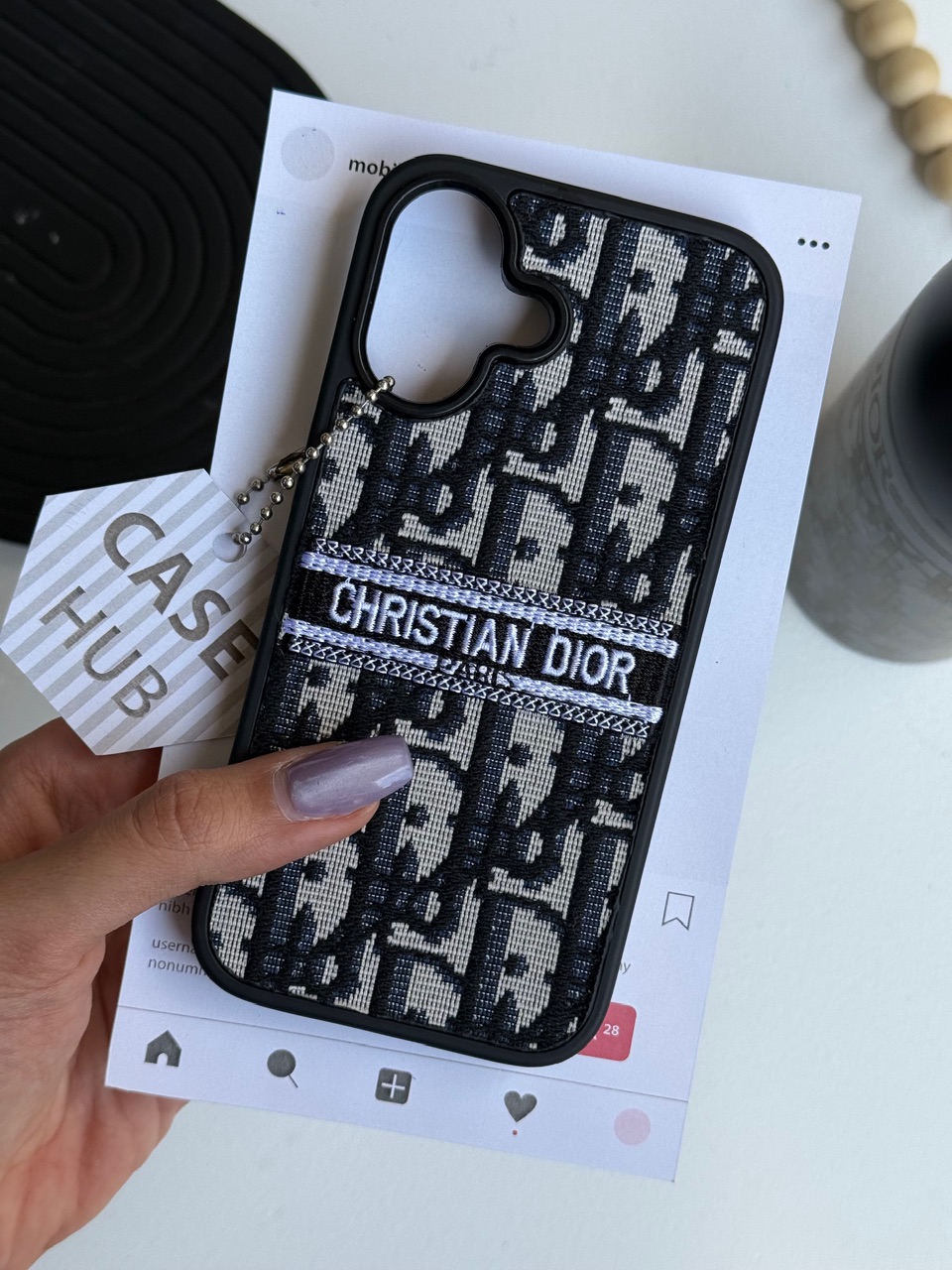 قاب Christian Dior گلدوزی