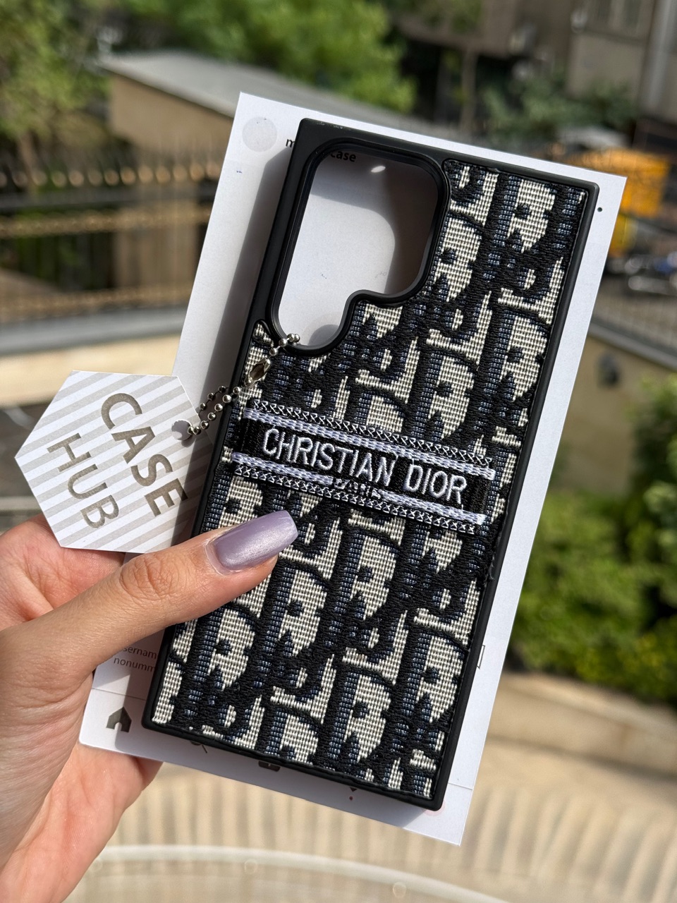 قاب Christian Dior گلدوزی