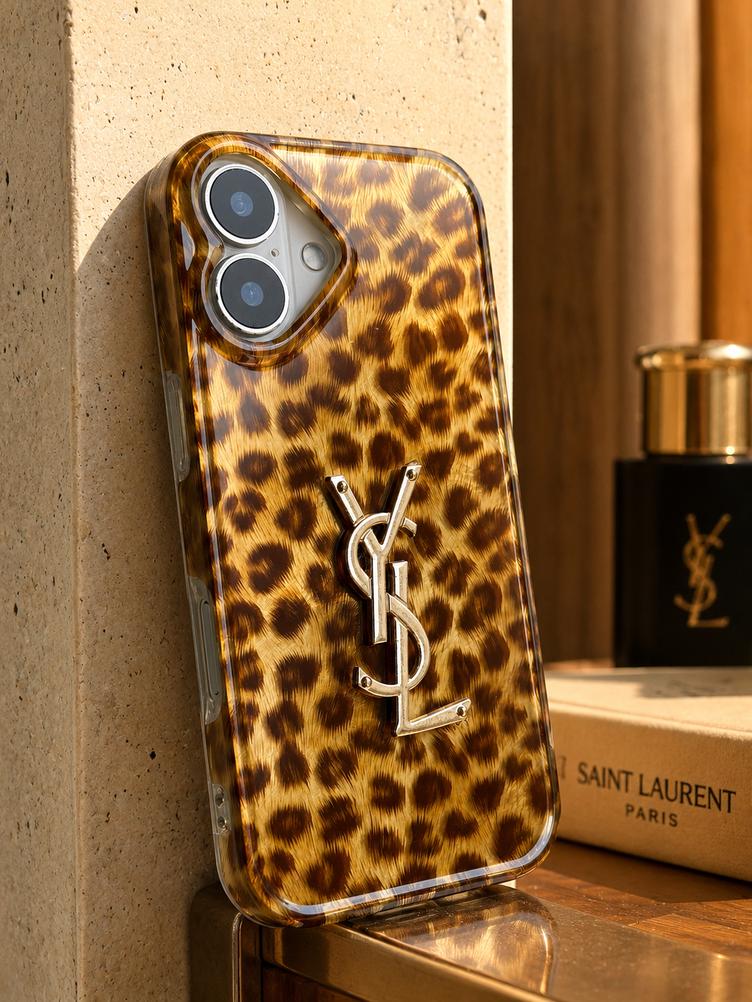 قاب yves saint laurent پلنگی