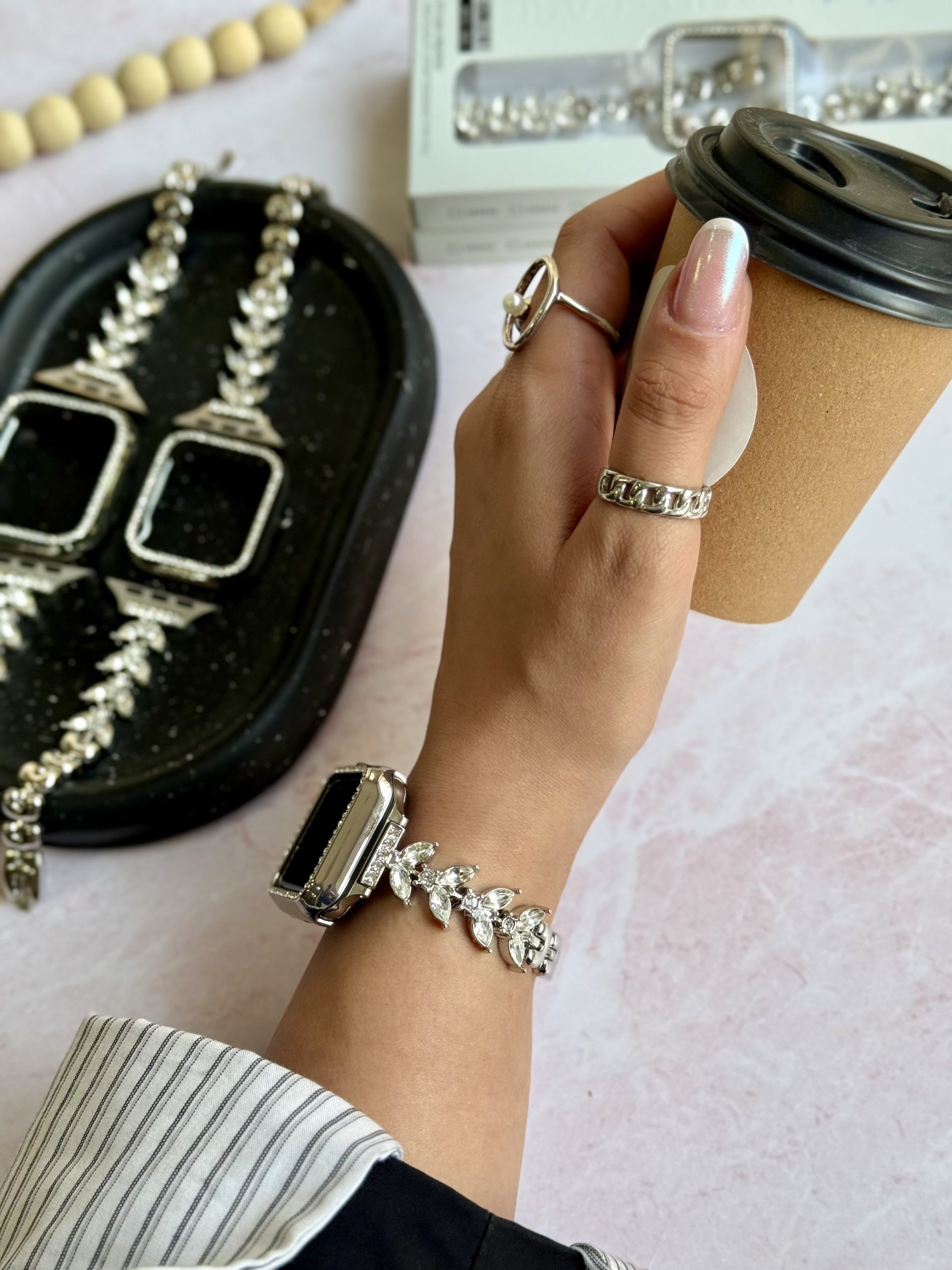بند اپل واچ Diamond leaf bracelet با گارد نگینی